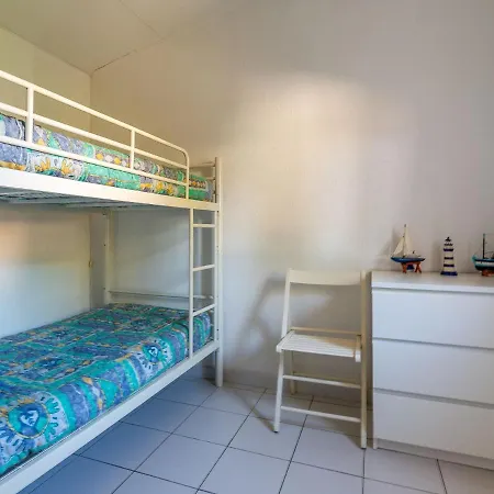 Les Captivantes Ii-7 By Interhome *